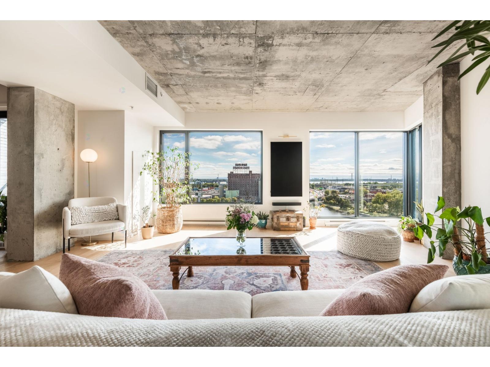 1085 Rue Smith|#1406 Montréal (Le Sud-Ouest) Quebec Canada H3C0L9 4