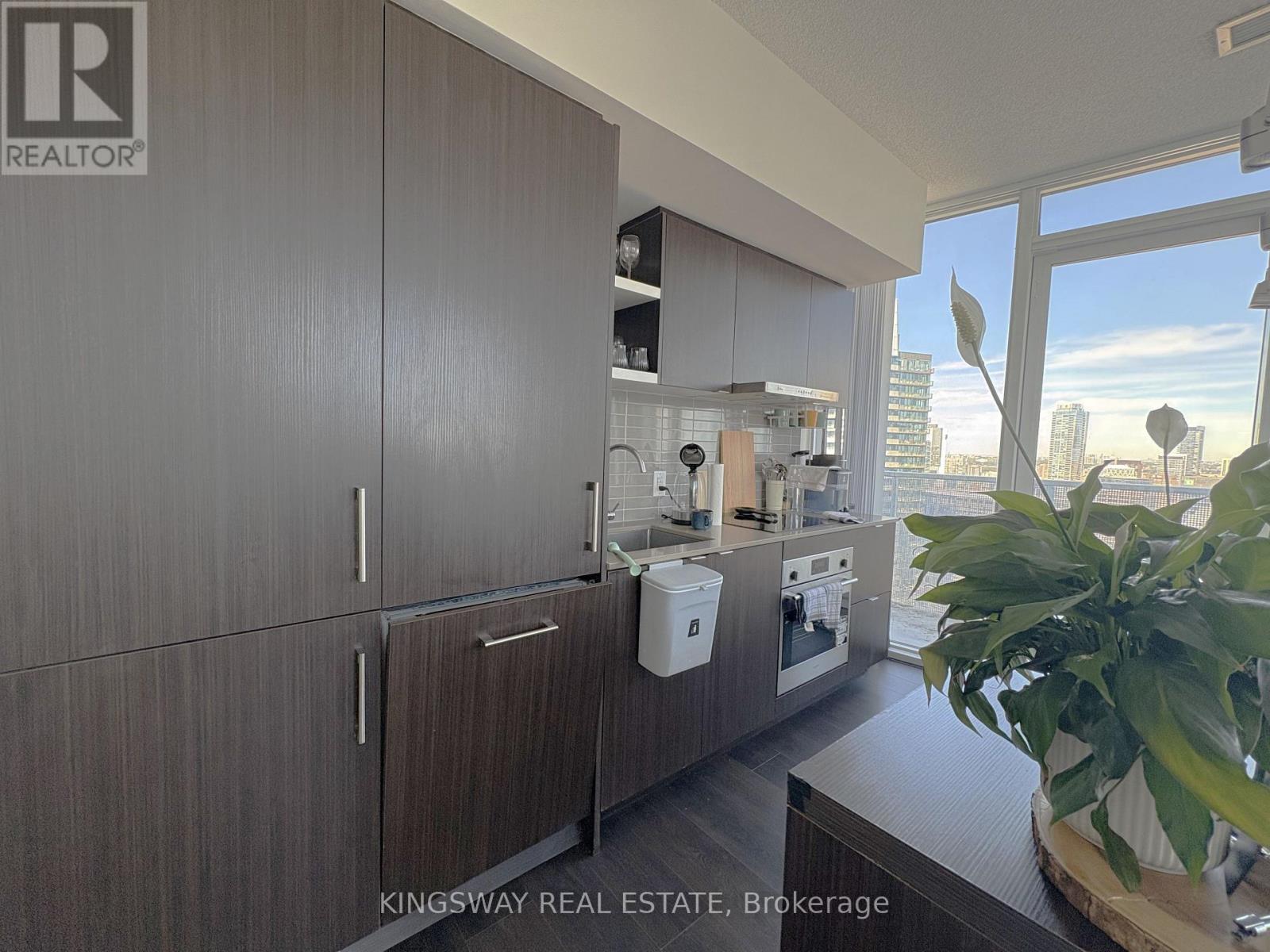 5004 - 88 Harbour Street, Toronto, Ontario M5J 0C3 - Photo 10 - C13834852