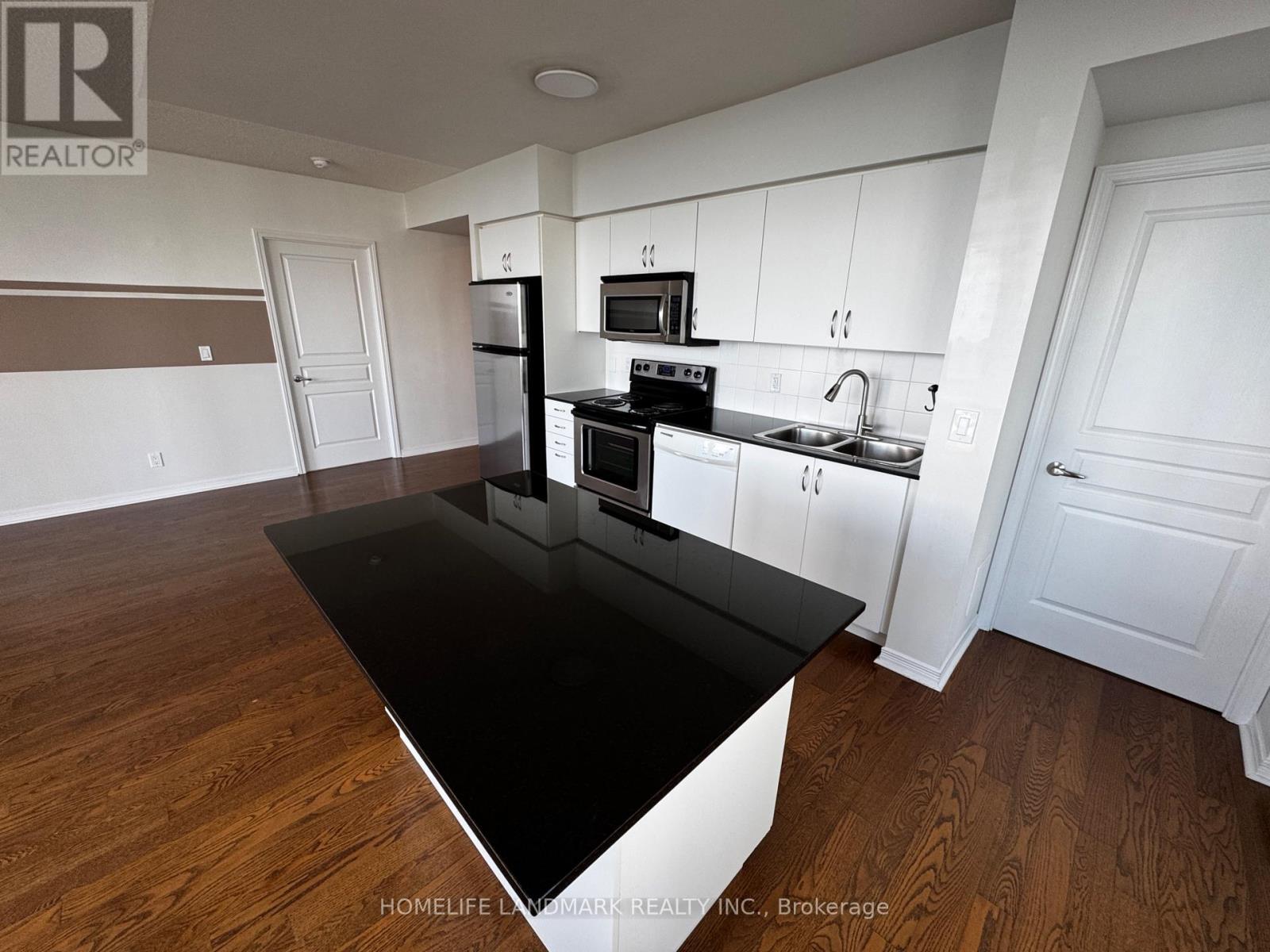 2306 - 2240 Lake Shore Boulevard W, Toronto, Ontario  M8N 0B1 - Photo 6 - W13786154