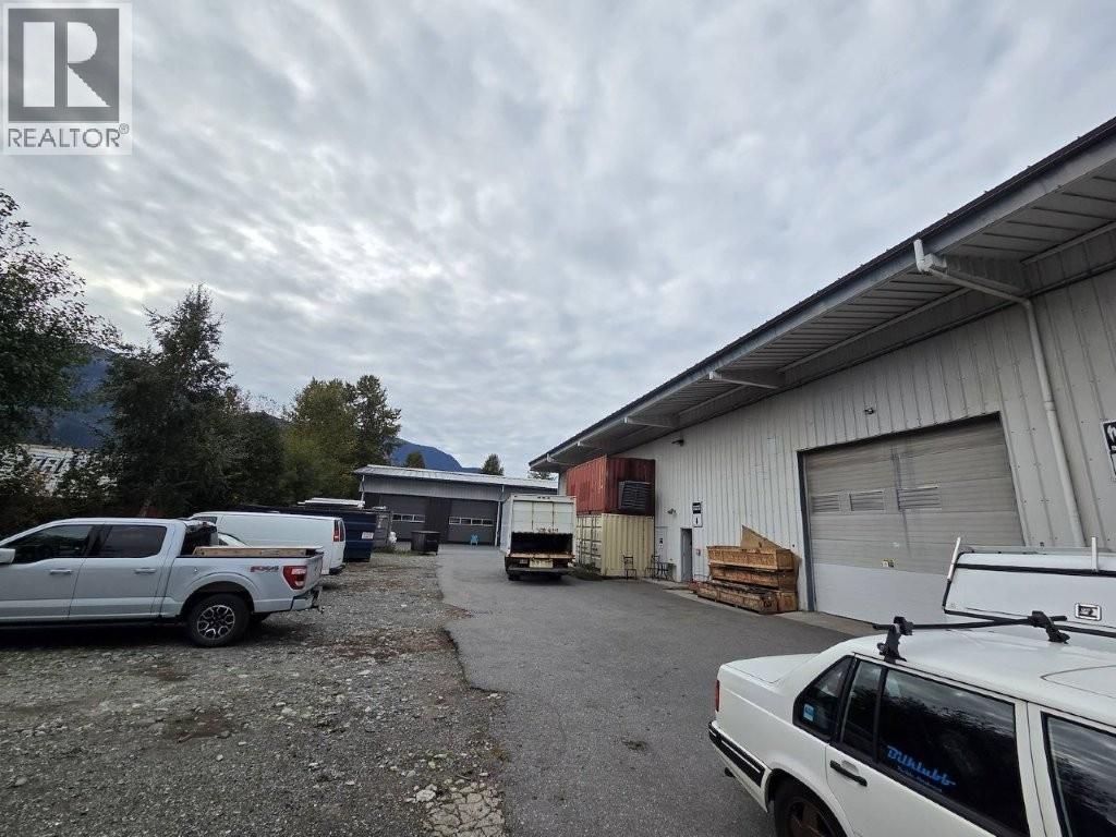 A 38930 Mid Way, Squamish, British Columbia  V8B 0J5 - Photo 6 - C8078452