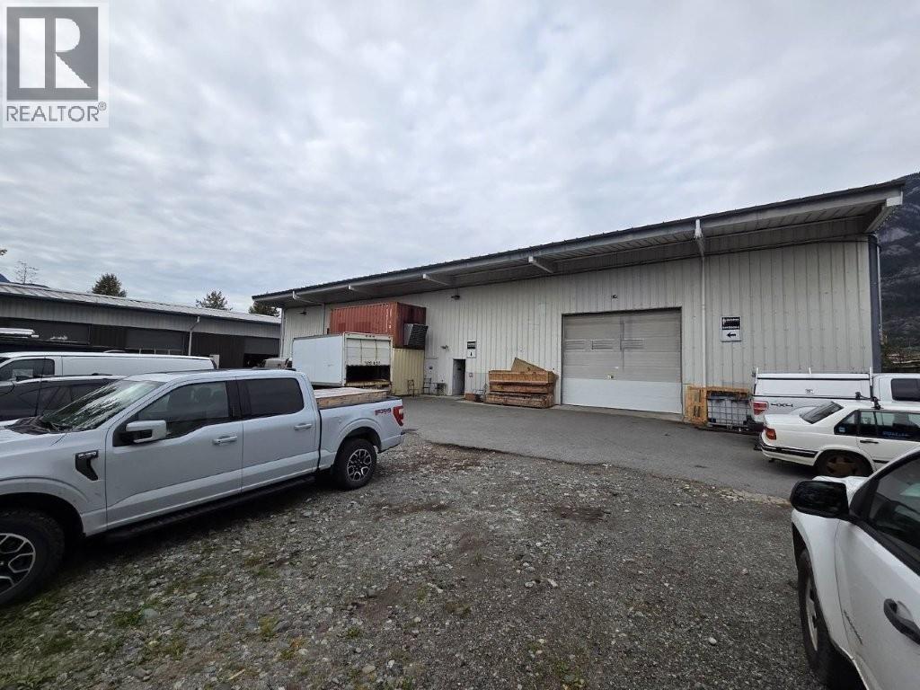 A 38930 Mid Way, Squamish, British Columbia  V8B 0J5 - Photo 5 - C8078452
