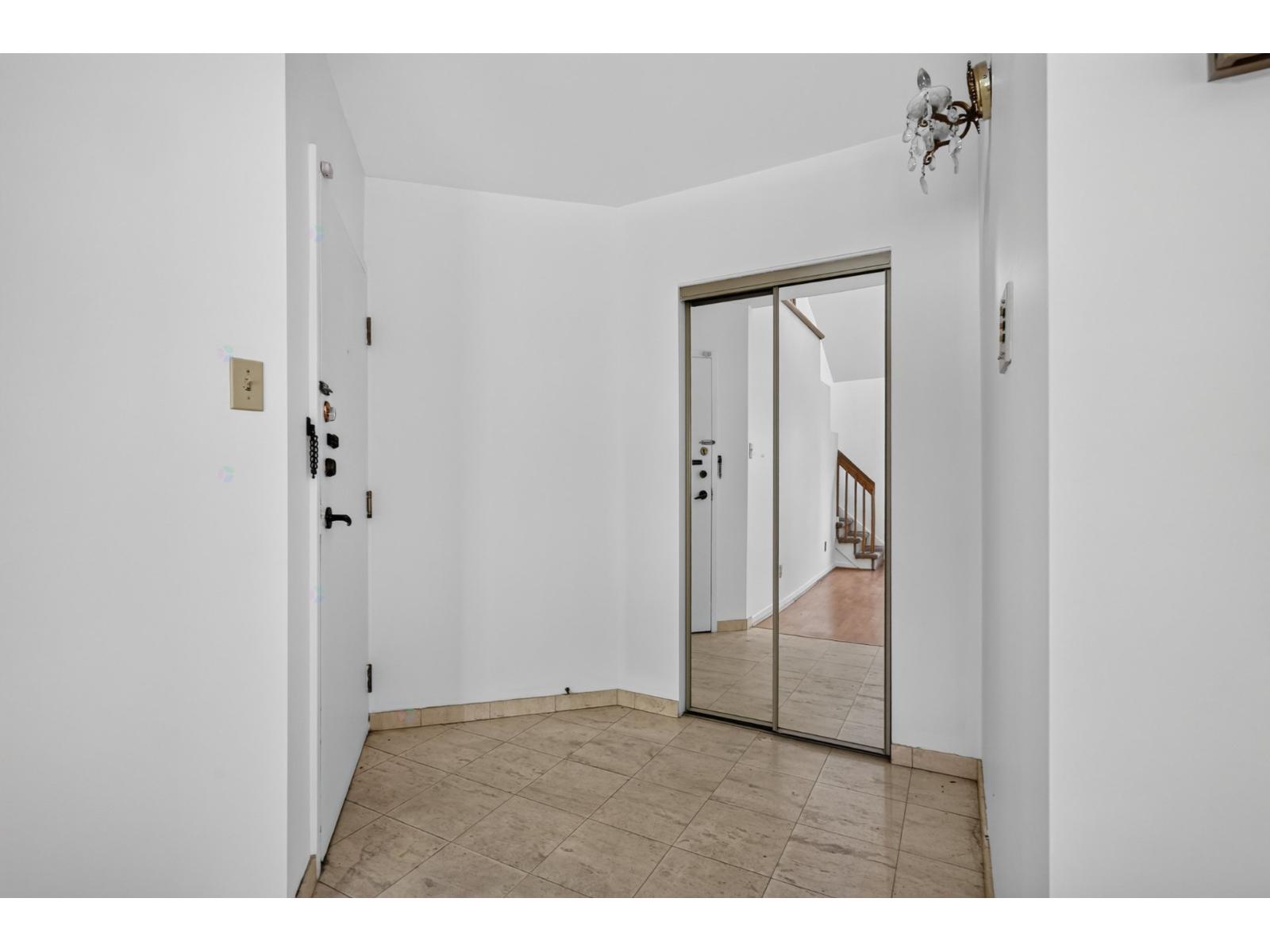 14524 Rue Aumais|#06 Montréal (Pierrefonds-Roxboro) Quebec Canada H9H4X2 3