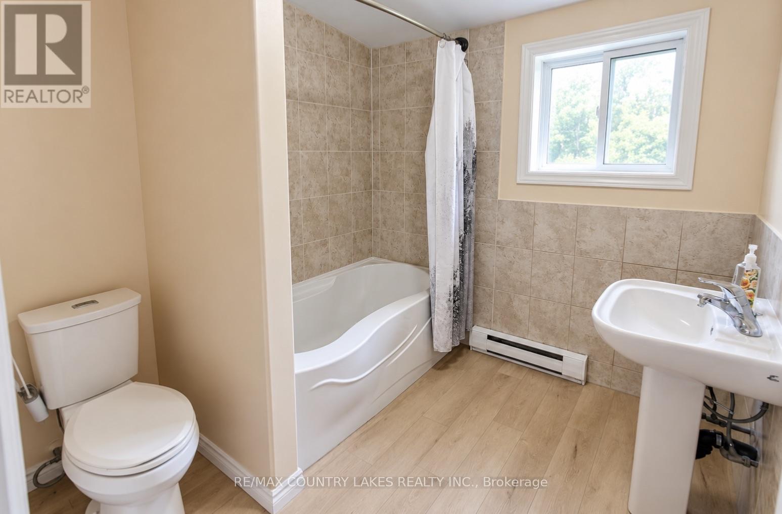 16 Hummingbird Lane, Kawartha Lakes, Ontario  L0K 1B0 - Photo 16 - X13546036