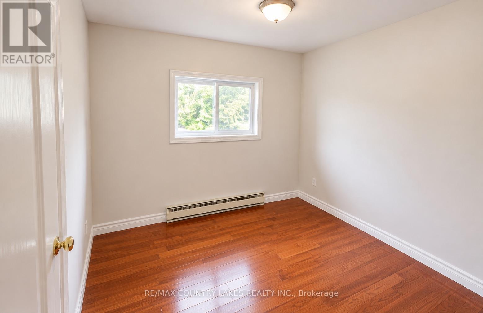 16 Hummingbird Lane, Kawartha Lakes, Ontario  L0K 1B0 - Photo 13 - X13546036