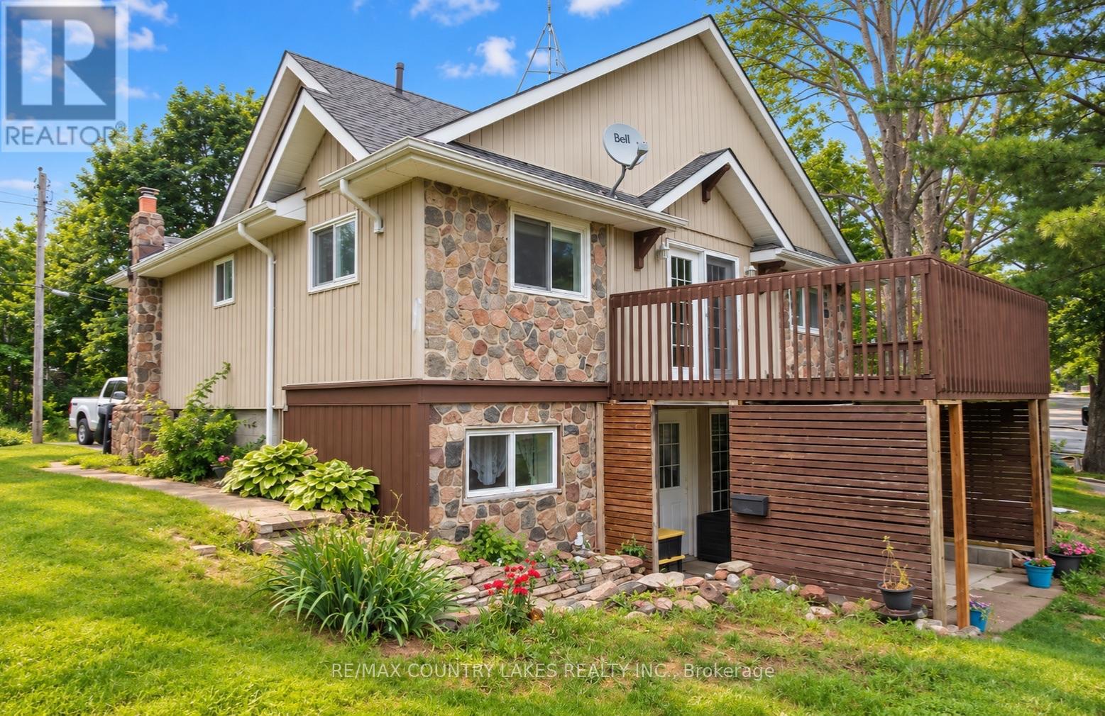 16 Hummingbird Lane, Kawartha Lakes, Ontario  L0K 1B0 - Photo 3 - X13546036