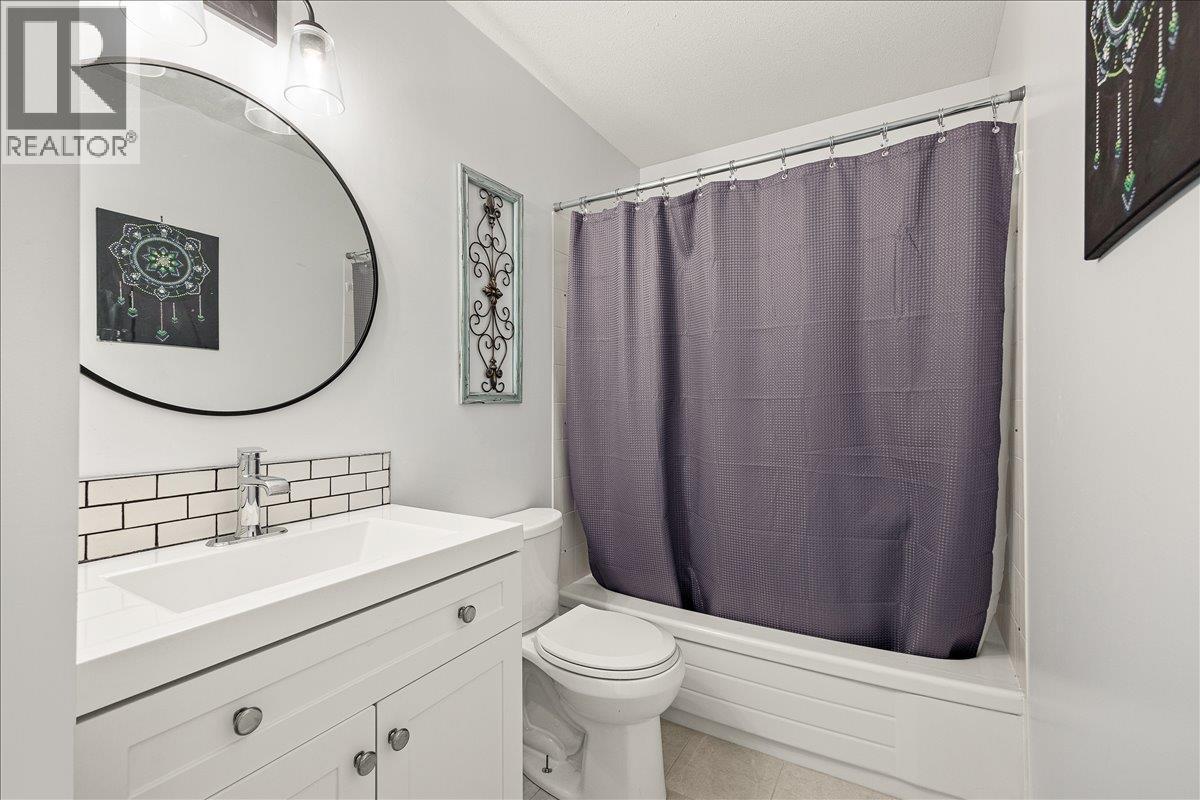 4630a Ponderosa Drive Unit# 106, Peachland, British Columbia  V0H 1X5 - Photo 25 - 10402083