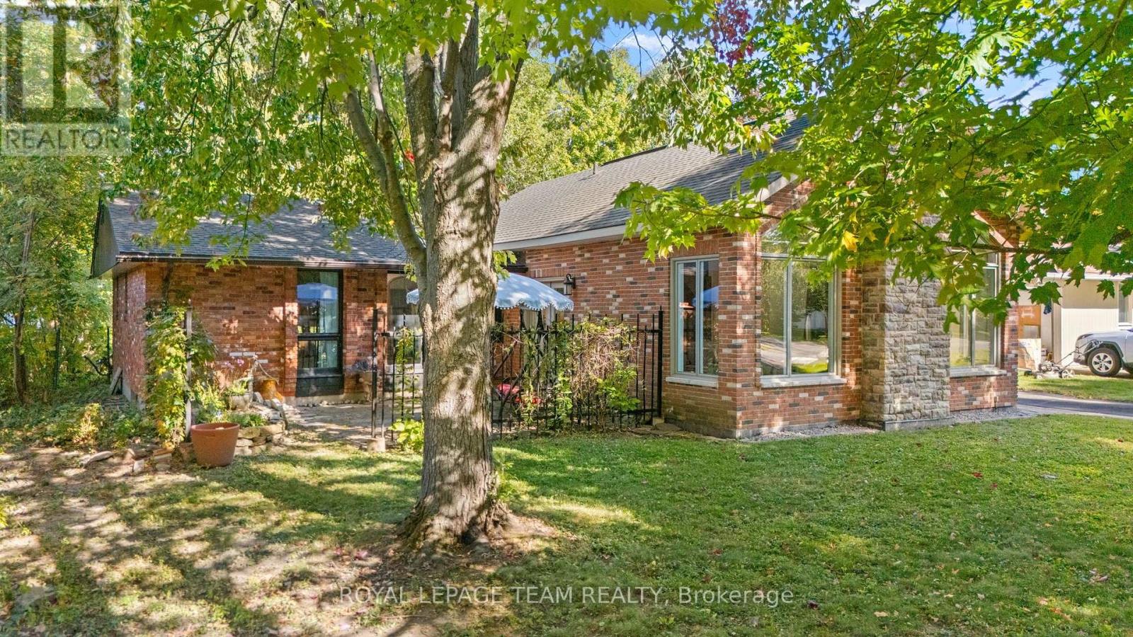 33 Rutherford Crescent, Ottawa, Ontario  K2K 1N1 - Photo 50 - X13837278