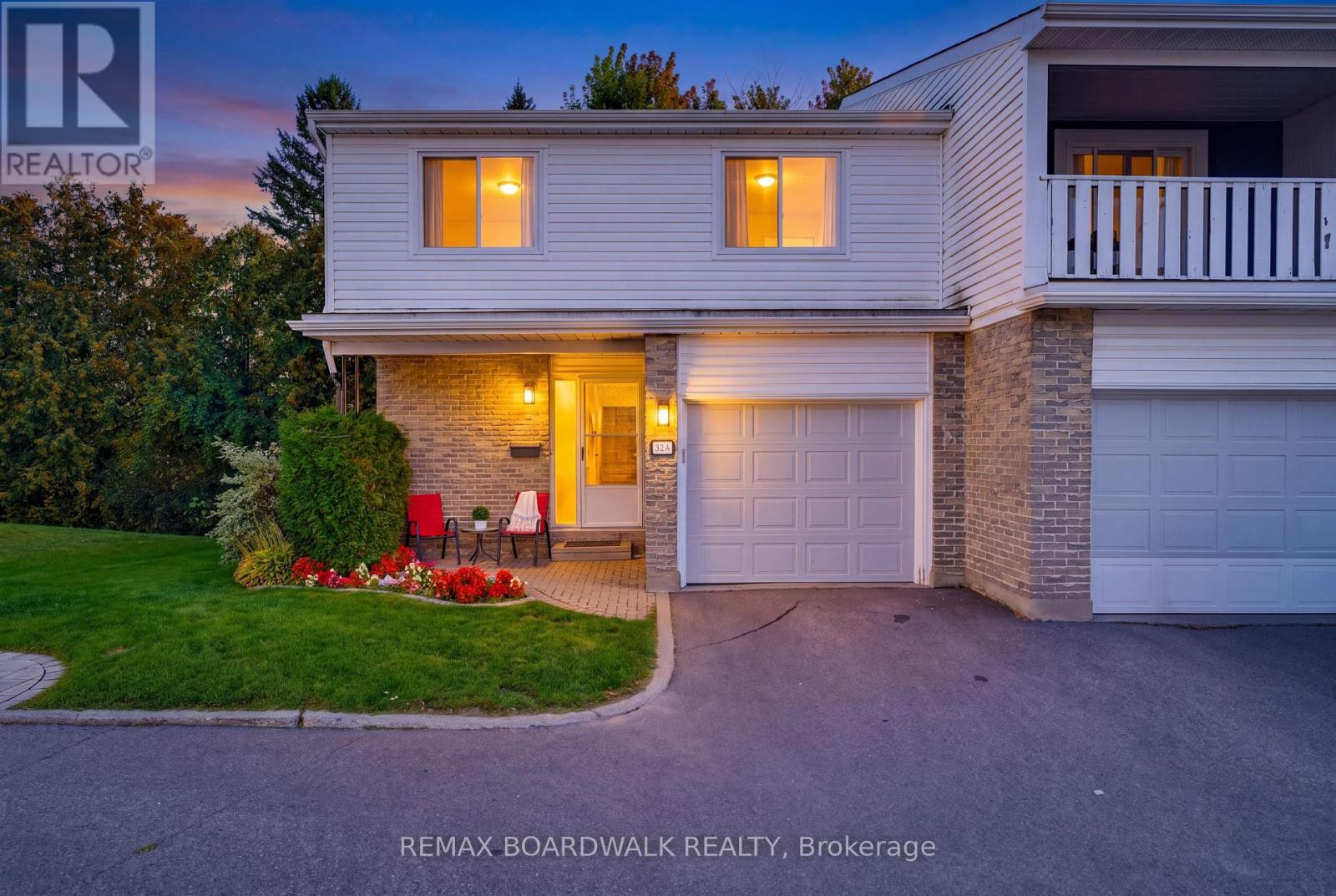 13 - 32 BLACK FOREST LANE, ottawa, Ontario