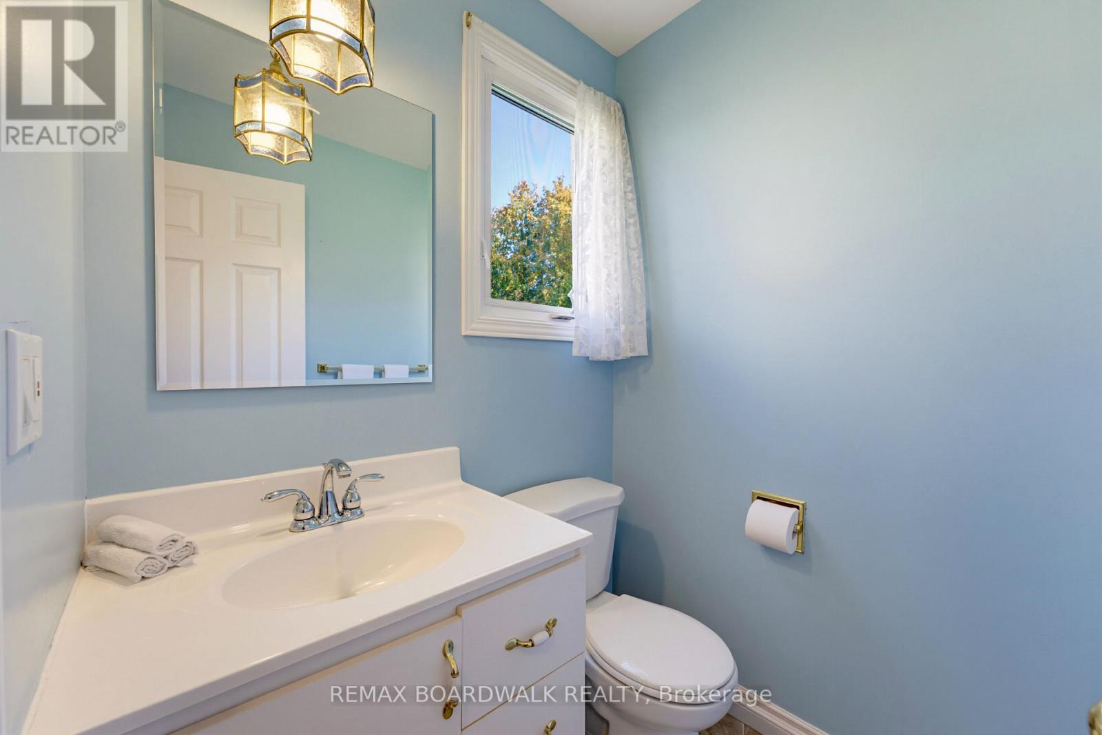13 - 32 Black Forest Lane, Ottawa, Ontario  K2H 5C8 - Photo 4 - X13837274