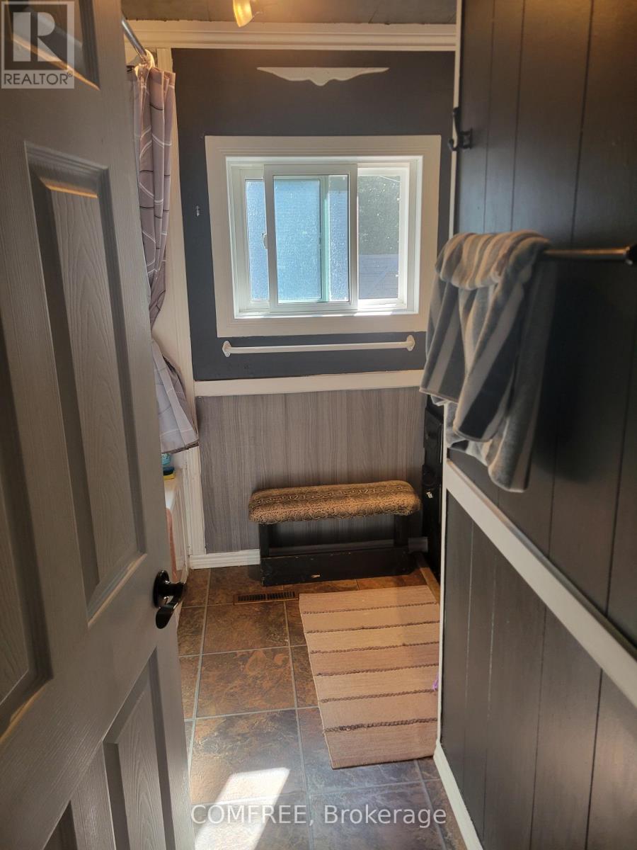 4 Graham Drive, Manitouwadge, Ontario P0T 2C0 - Photo 15 - X13837312