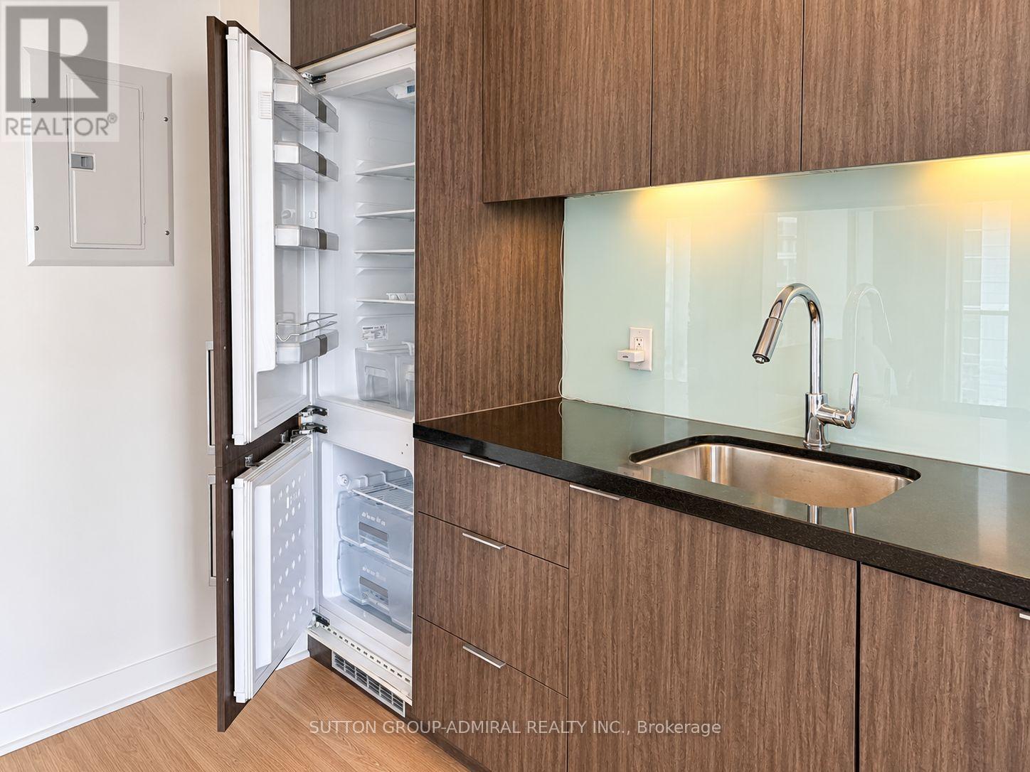 517 - 478 King Street W, Toronto, Ontario  M5V 0A8 - Photo 9 - C13837256