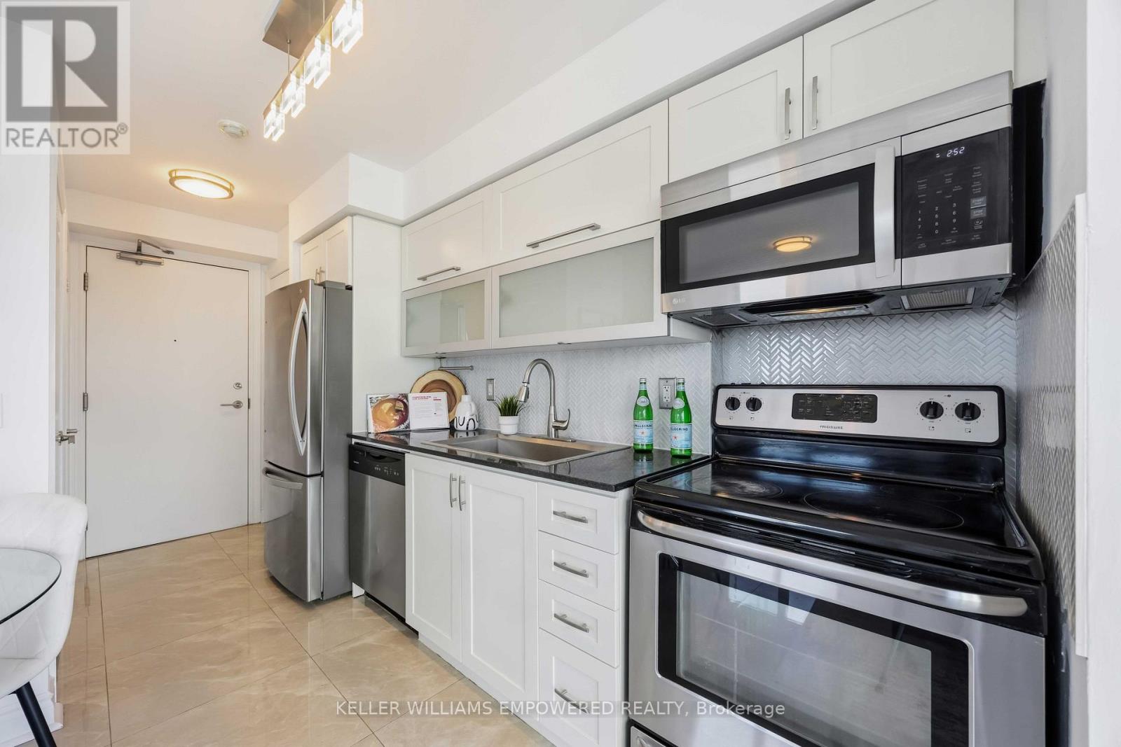 1502 - 100 Western Battery Road, Toronto, Ontario  M6K 3S2 - Photo 13 - C13837264