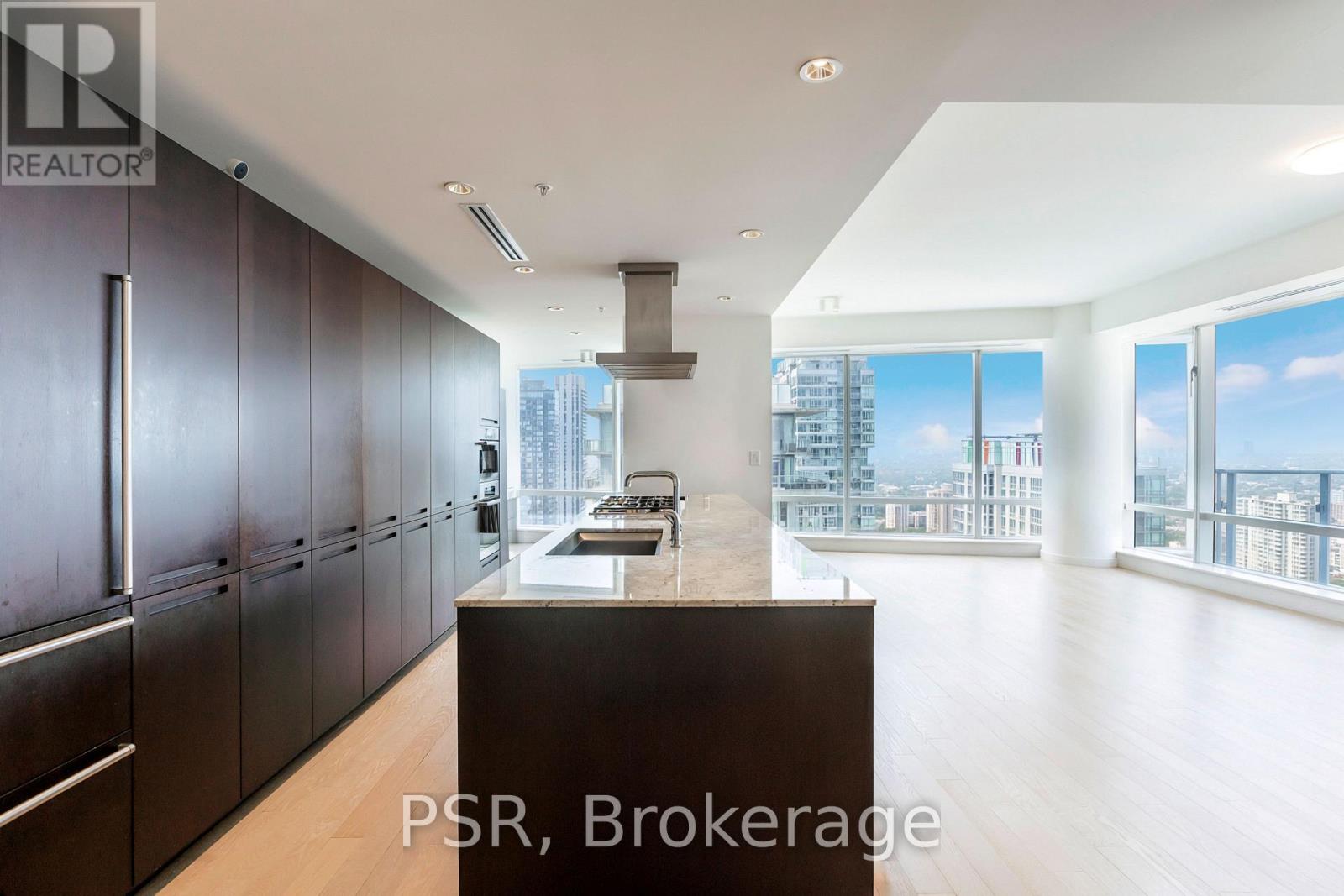 3505 - 180 UNIVERSITY AVENUE, Toronto, Ontario