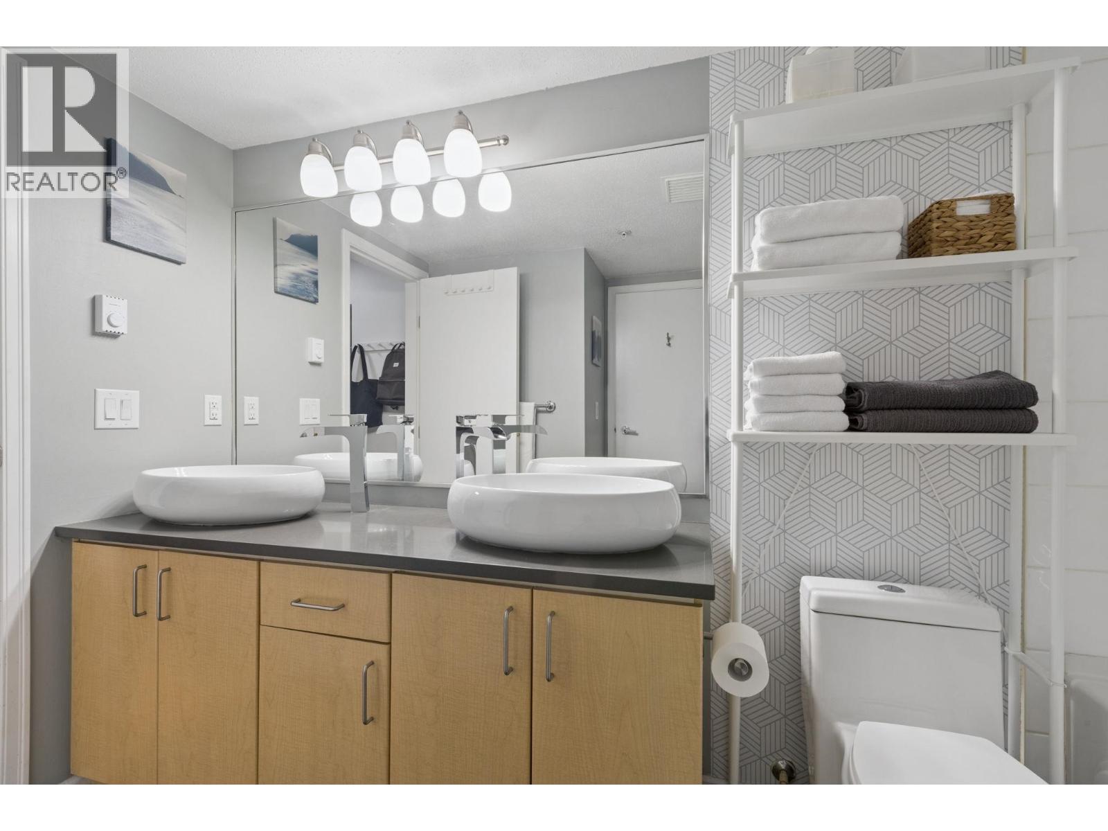 112 147 E 1st, North Vancouver, British Columbia  V7L 1B2 - Photo 16 - R3170283