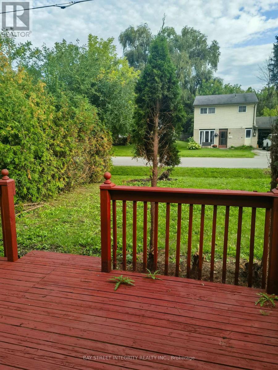 298 Lakeview Boulevard, Georgina, Ontario  L4P 2Y7 - Photo 17 - N13837320