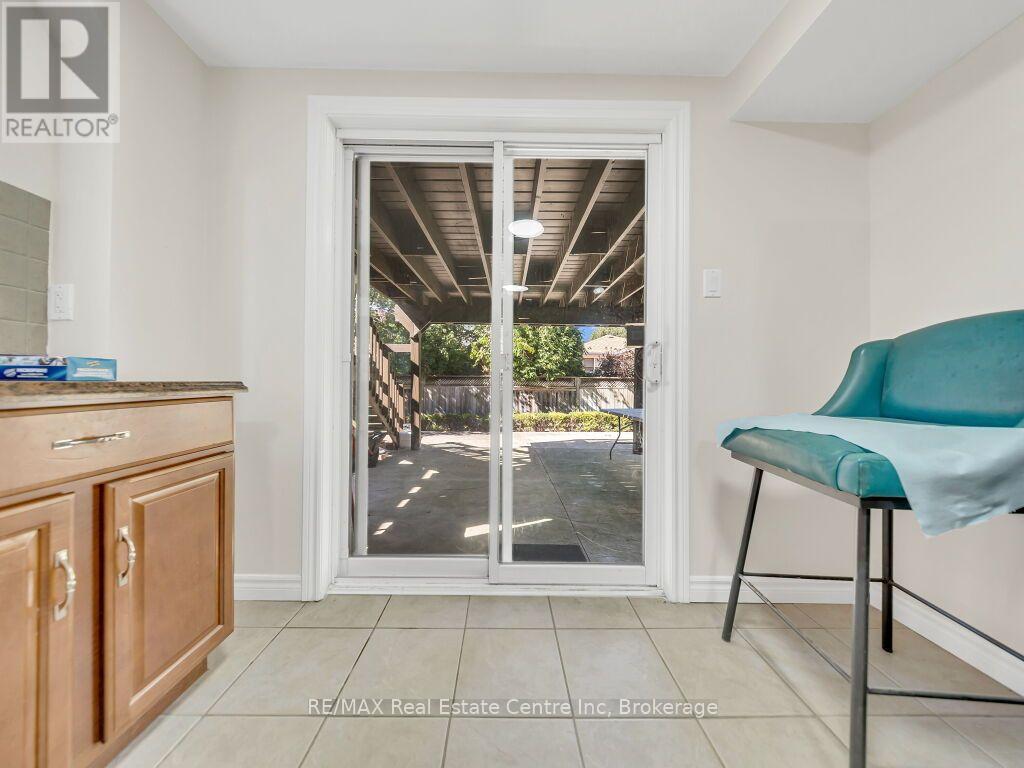 61 Moffatt Lane, Guelph, Ontario  N1G 5E8 - Photo 32 - X13837266