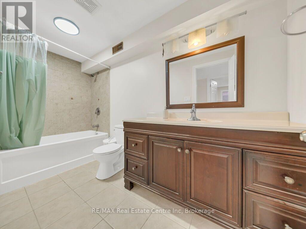 61 Moffatt Lane, Guelph, Ontario  N1G 5E8 - Photo 38 - X13837266