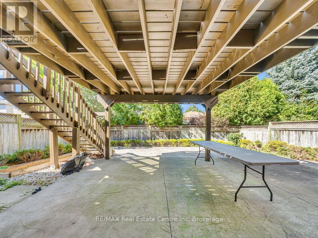 61 Moffatt Lane, Guelph, Ontario  N1G 5E8 - Photo 41 - X13837266