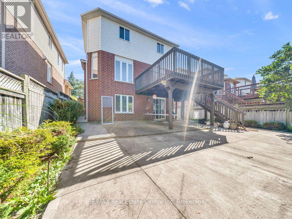 61 Moffatt Lane, Guelph, Ontario  N1G 5E8 - Photo 42 - X13837266