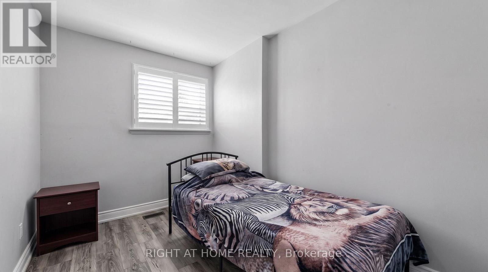 2260 Wiseman Court, Mississauga, Ontario  L5J 1P2 - Photo 14 - W13837316