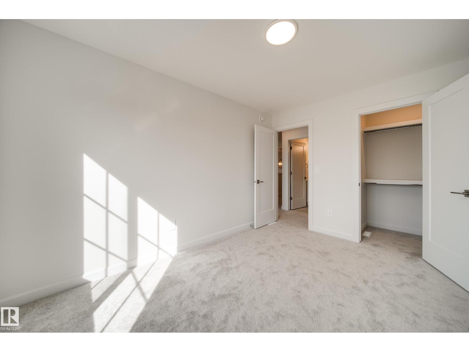 77 Chartres CL