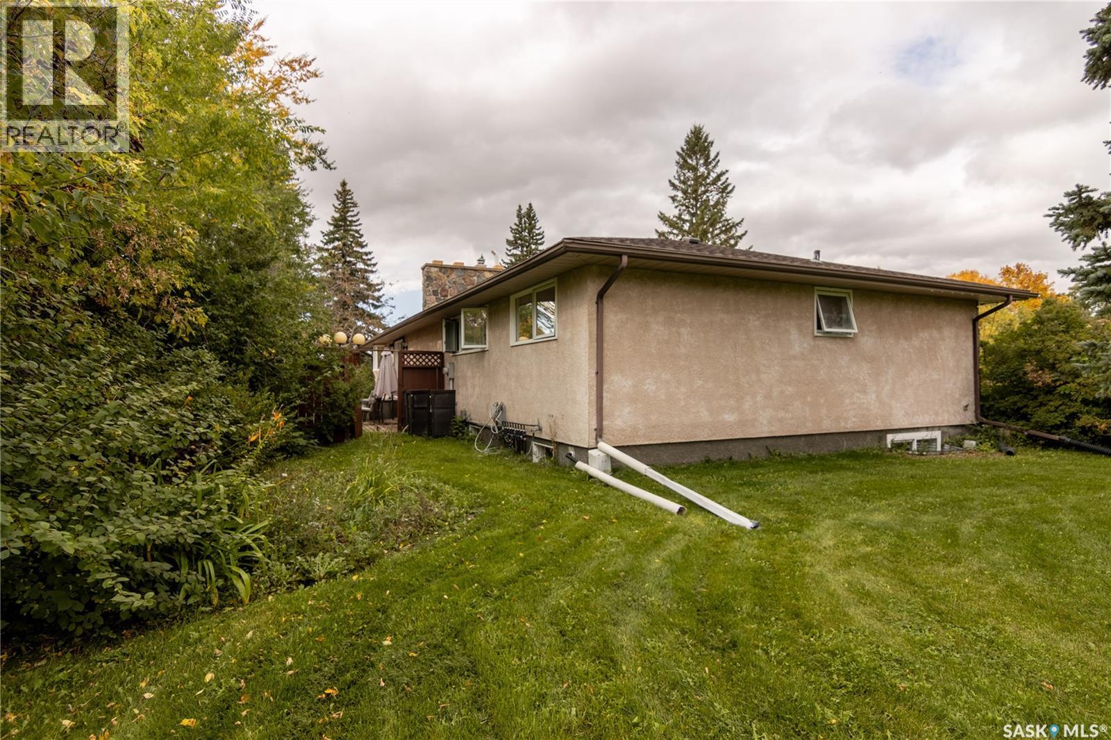 517 East Drive, Esterhazy, Saskatchewan  S0A 0X0 - Photo 9 - SK049743