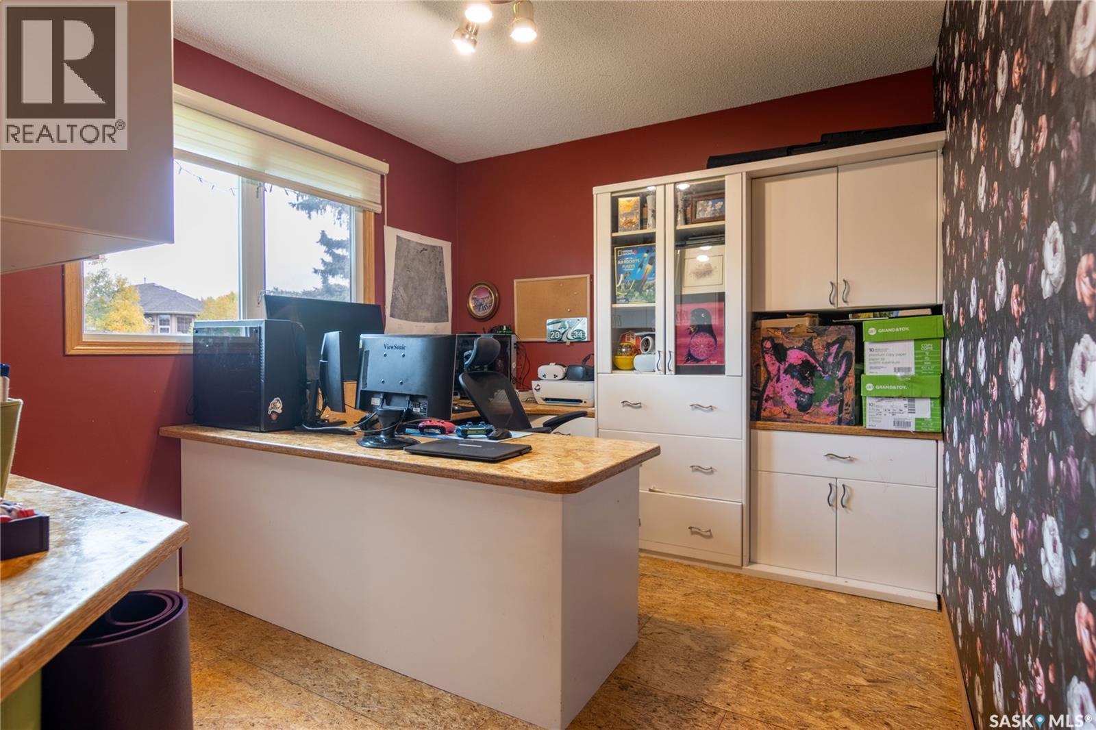 517 East Drive, Esterhazy, Saskatchewan  S0A 0X0 - Photo 41 - SK049743
