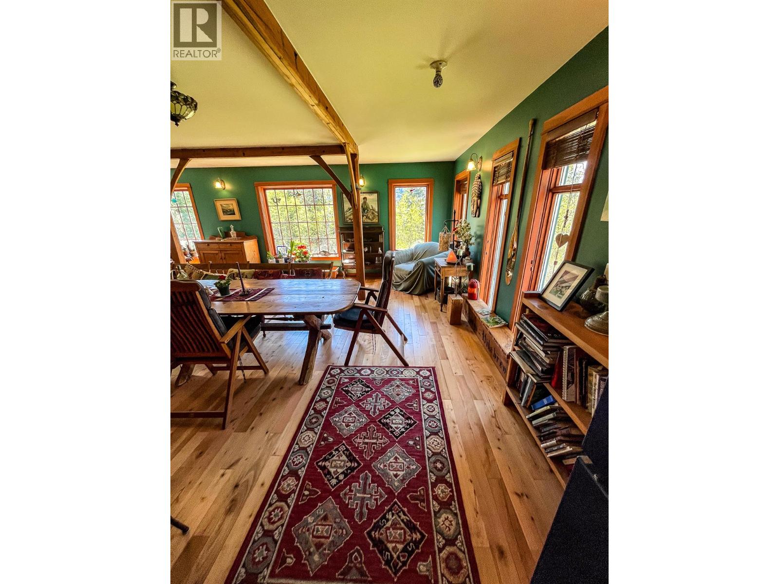 395 Boven Road, Nelson, British Columbia  V1L 6J1 - Photo 18 - 10385419