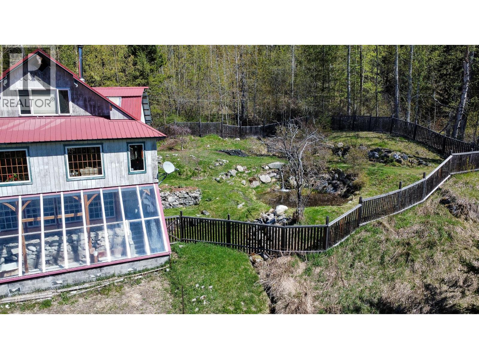 395 Boven Road, Nelson, British Columbia  V1L 6J1 - Photo 76 - 10385419
