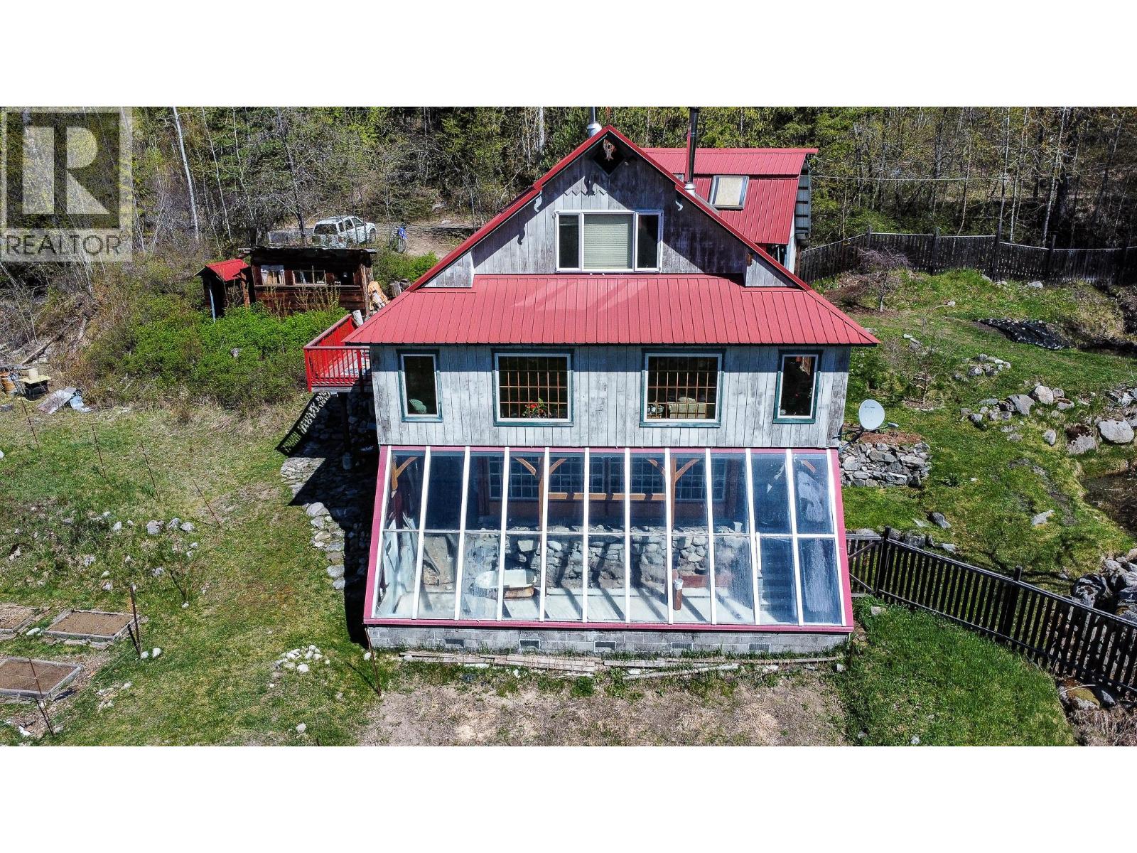 395 Boven Road, Nelson, British Columbia  V1L 6J1 - Photo 75 - 10385419