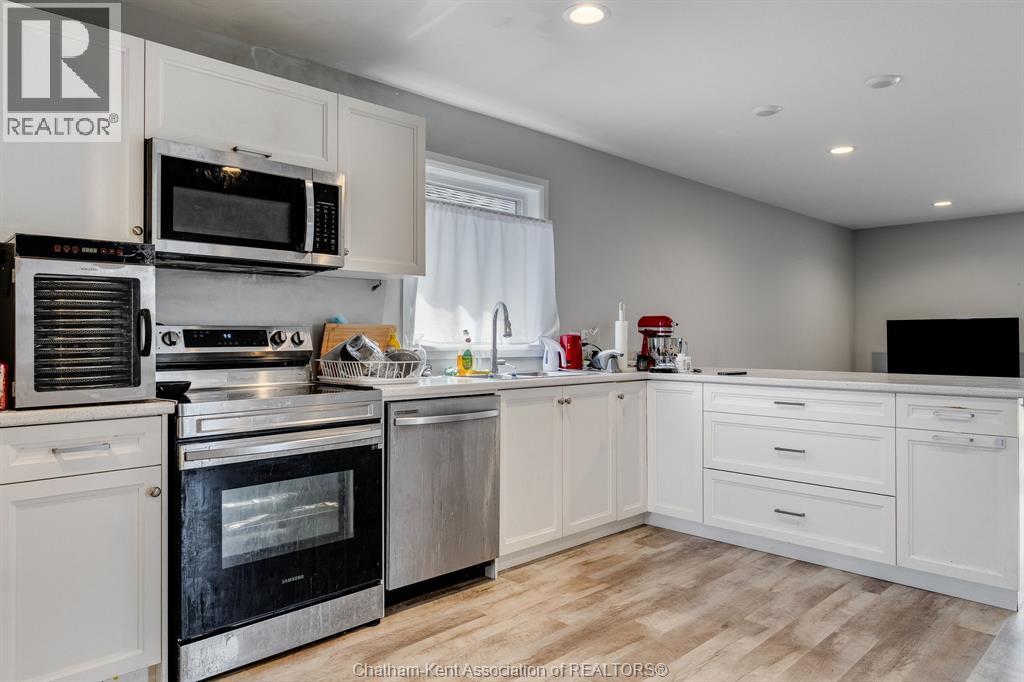 215 Manning Drive, Chatham, Ontario  N7M 0S5 - Photo 4 - 26023702