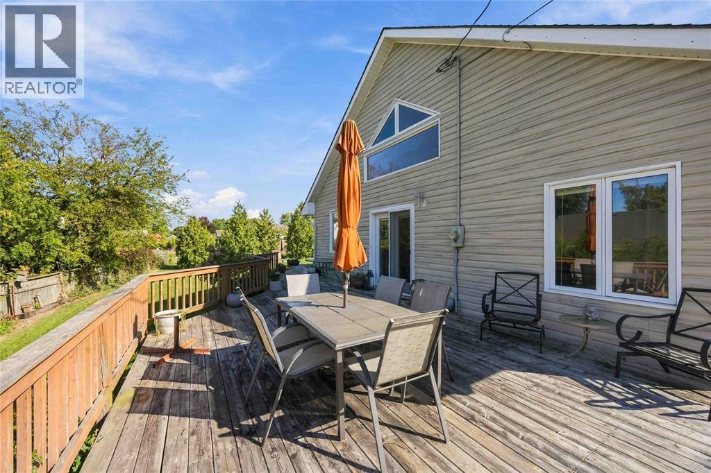 54 Napoleon Street, St Clair, Ontario  N0N 1M0 - Photo 34 - 26023733