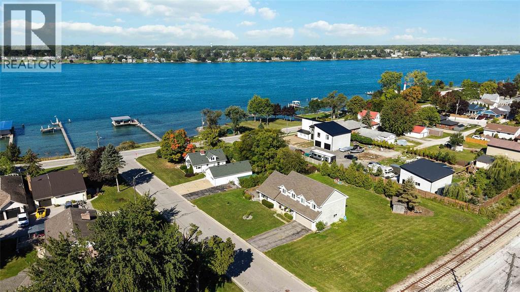 54 NAPOLEON STREET, St Clair, Ontario