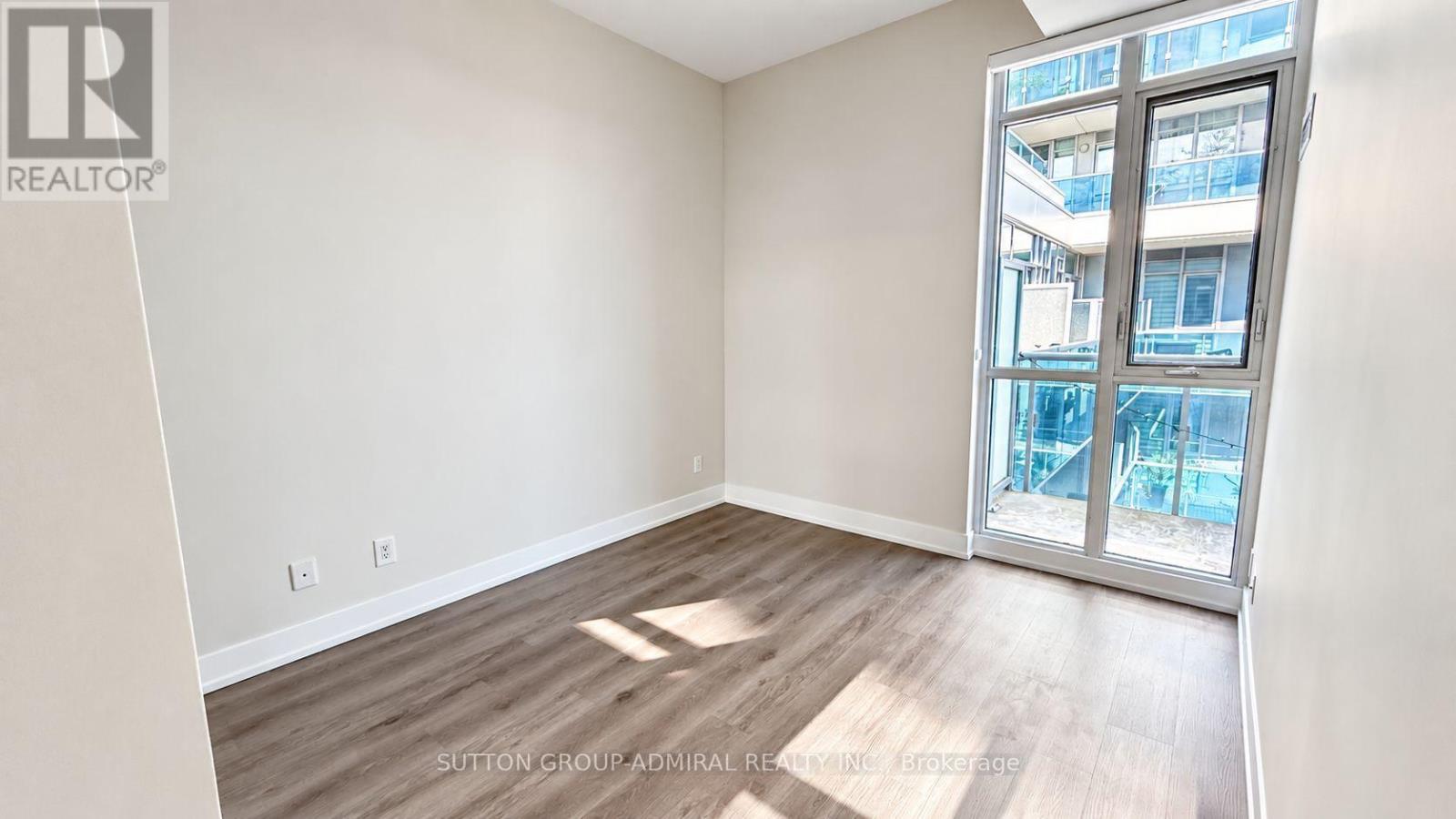 744 - 9471 Yonge Street, Richmond Hill, Ontario  L4C 0Z5 - Photo 6 - N13836694
