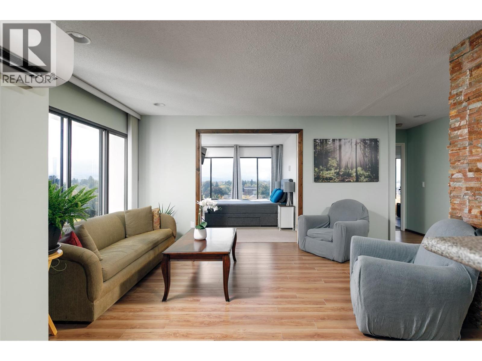 737 Leon Avenue Unit# 807, Kelowna, British Columbia  V1Y 8L6 - Photo 2 - 10392079