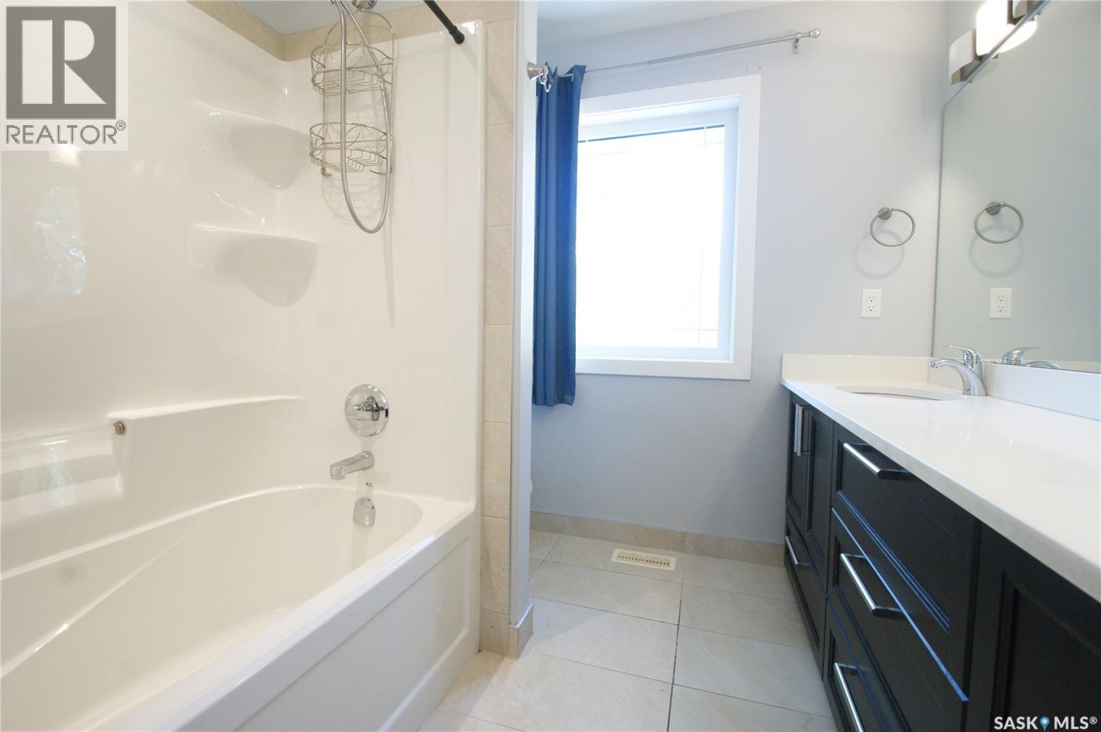 1303a Broadway Avenue, Saskatoon, Saskatchewan  S7H 2A5 - Photo 12 - SK049796