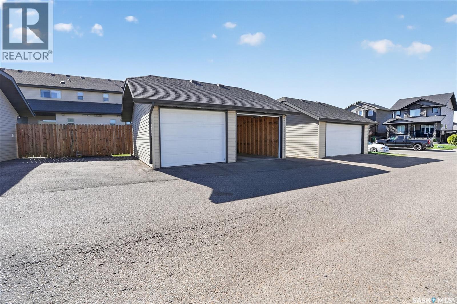 202 Maningas Bend, Saskatoon, Saskatchewan  S7W 0P5 - Photo 51 - SK049656