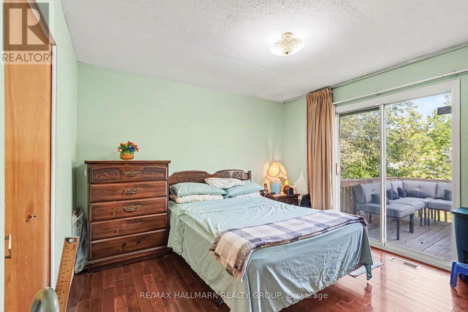 1054 Cholette Crescent, Ottawa, Ontario  K1C 1T5 - Photo 10 - X13837360