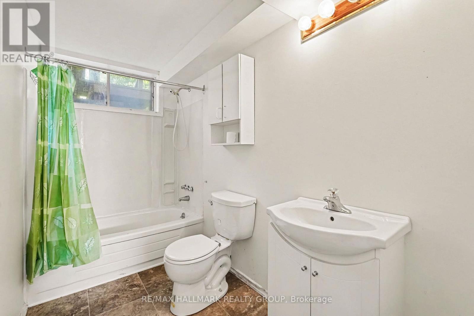1054 Cholette Crescent, Ottawa, Ontario  K1C 1T5 - Photo 17 - X13837360