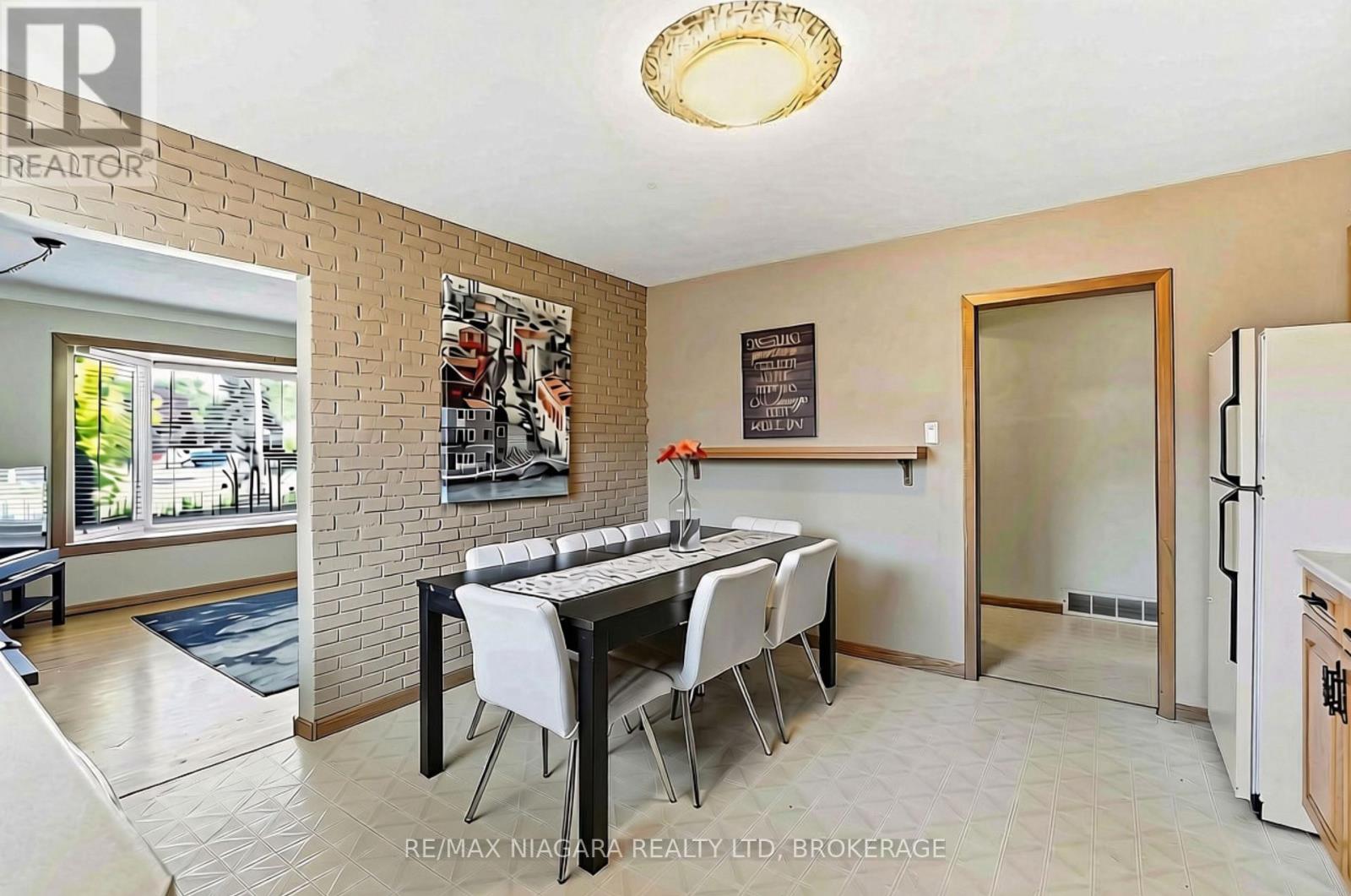 8689 Furlong Avenue, Niagara Falls (Chippawa), Ontario  L2G 6W9 - Photo 7 - X13837332