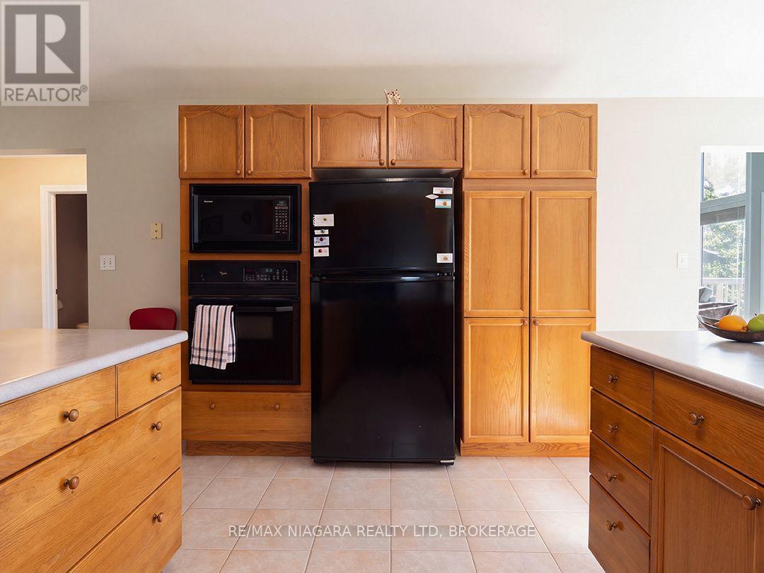 10429 Lakeshore Road, Wainfleet, Ontario  L3K 5V4 - Photo 15 - X13837338