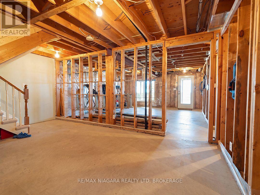 10429 Lakeshore Road, Wainfleet, Ontario  L3K 5V4 - Photo 31 - X13837338