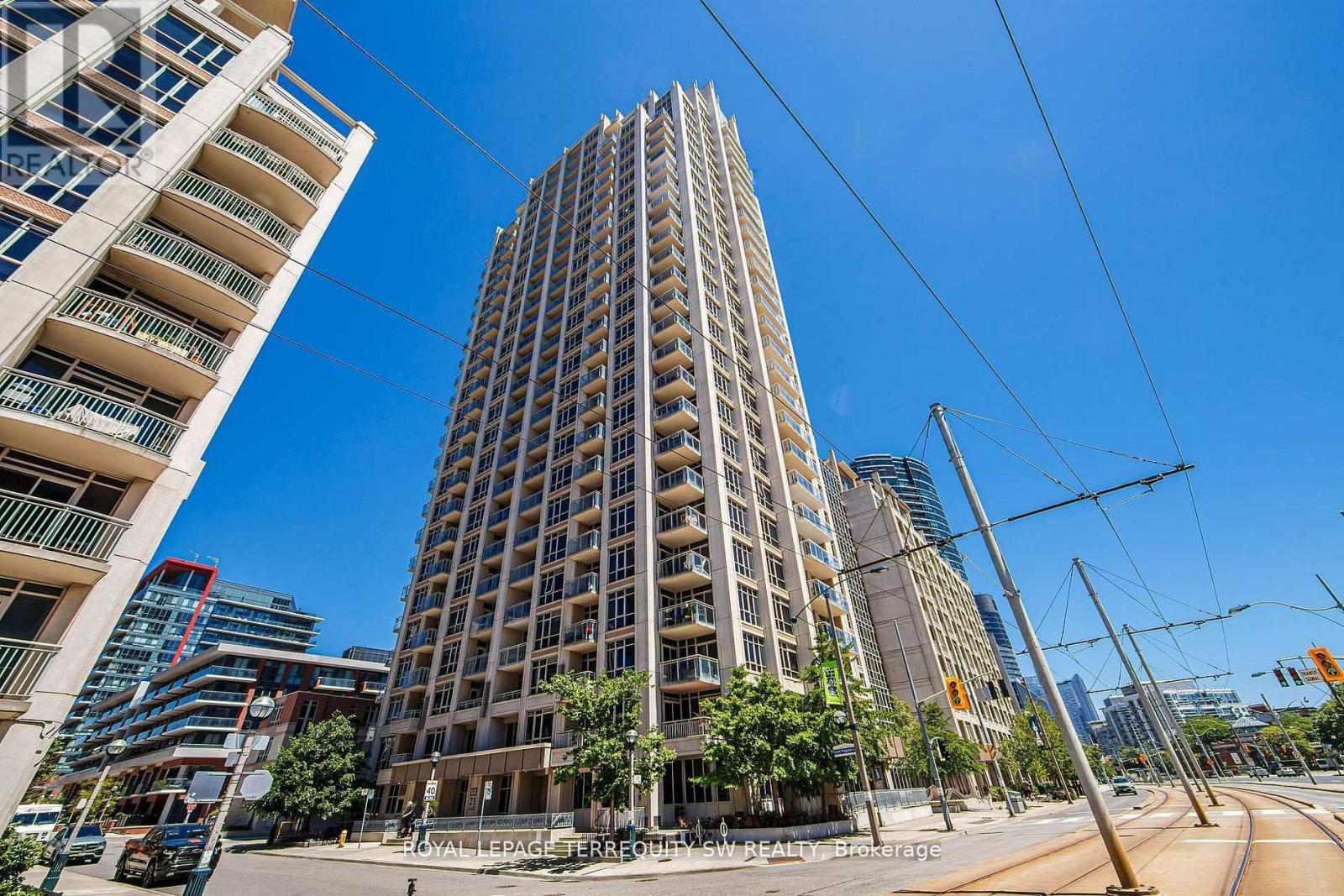 809 - 21 GRAND MAGAZINE STREET, toronto (niagara), Ontario