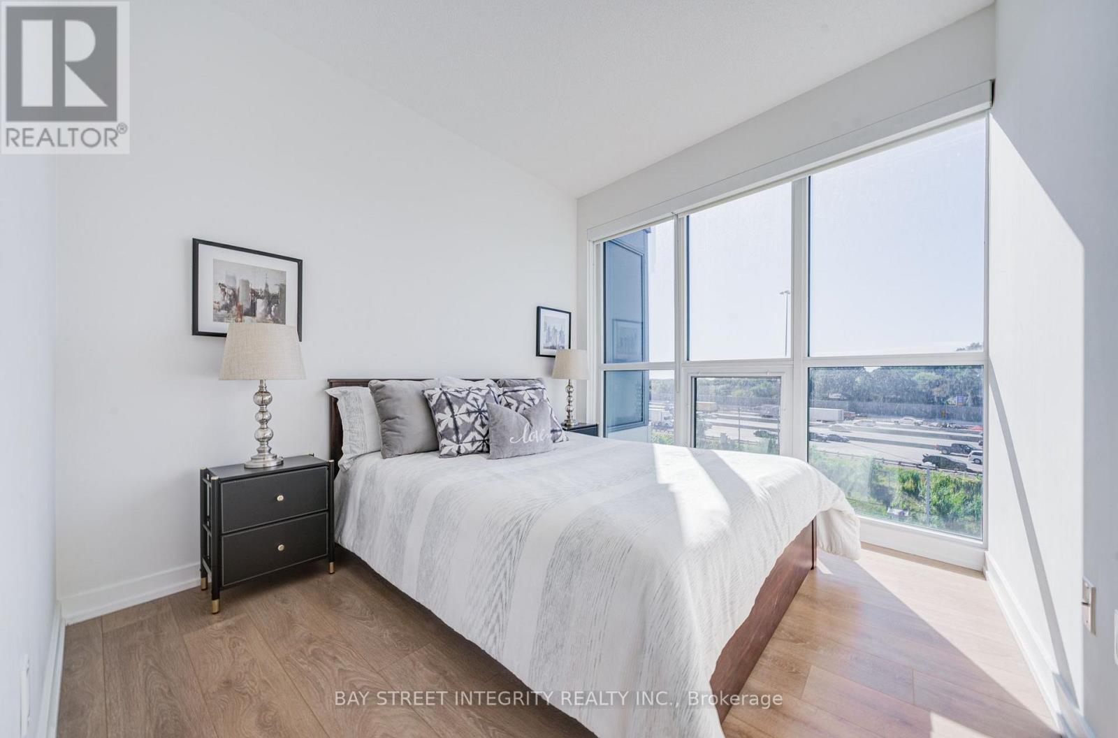303 - 117 Mcmahon Drive, Toronto, Ontario  M2K 0E4 - Photo 14 - C13837326