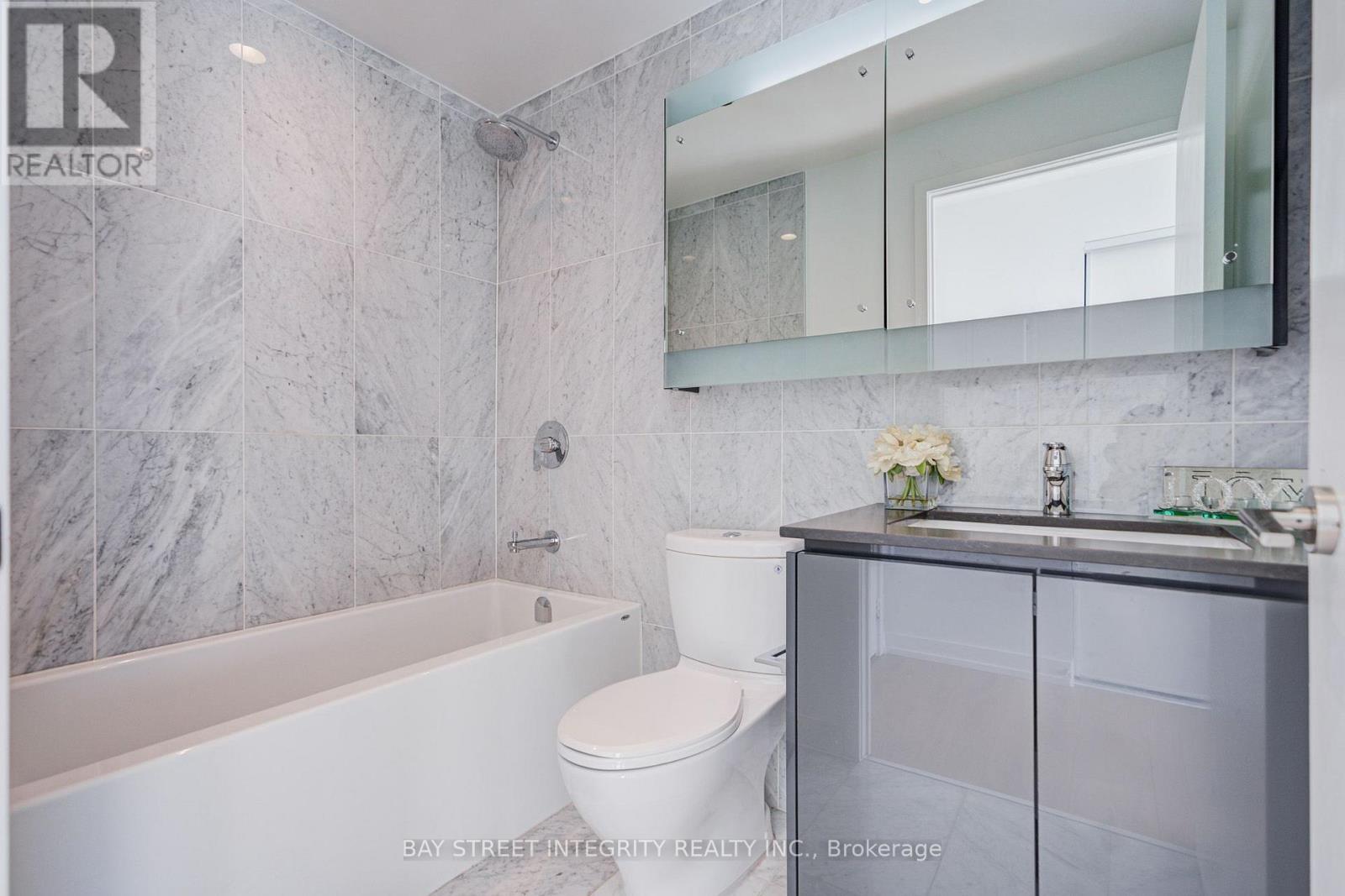 303 - 117 Mcmahon Drive, Toronto, Ontario  M2K 0E4 - Photo 17 - C13837326