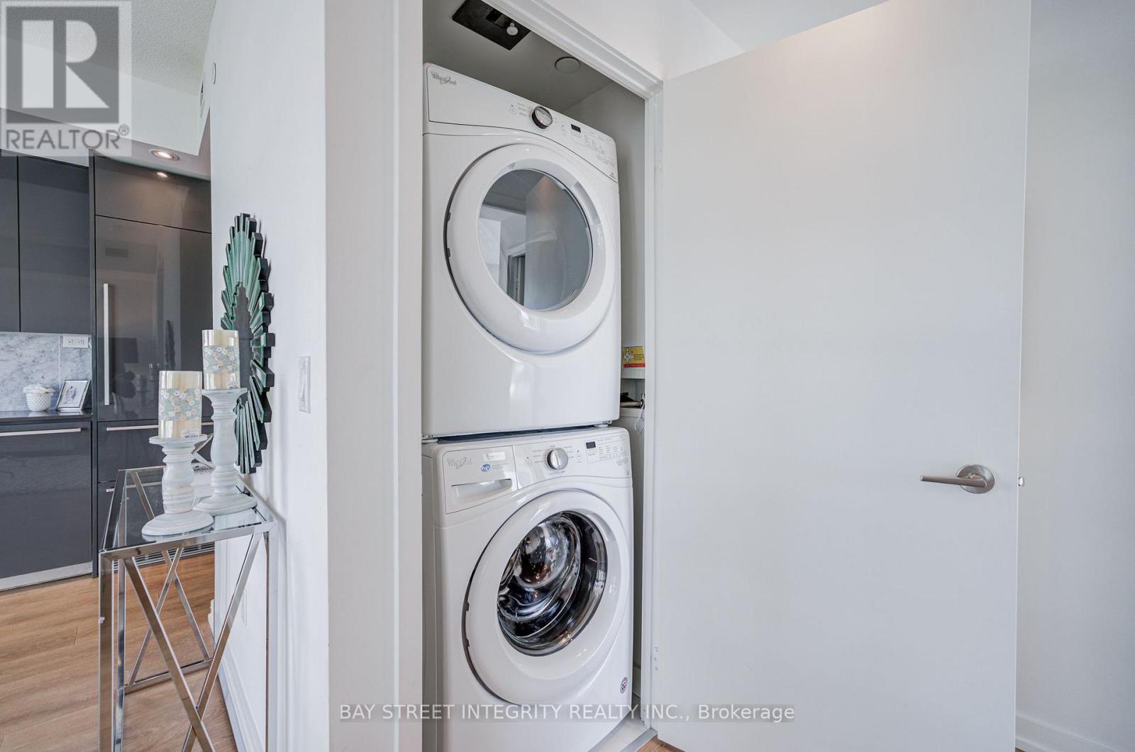 303 - 117 Mcmahon Drive, Toronto, Ontario  M2K 0E4 - Photo 23 - C13837326