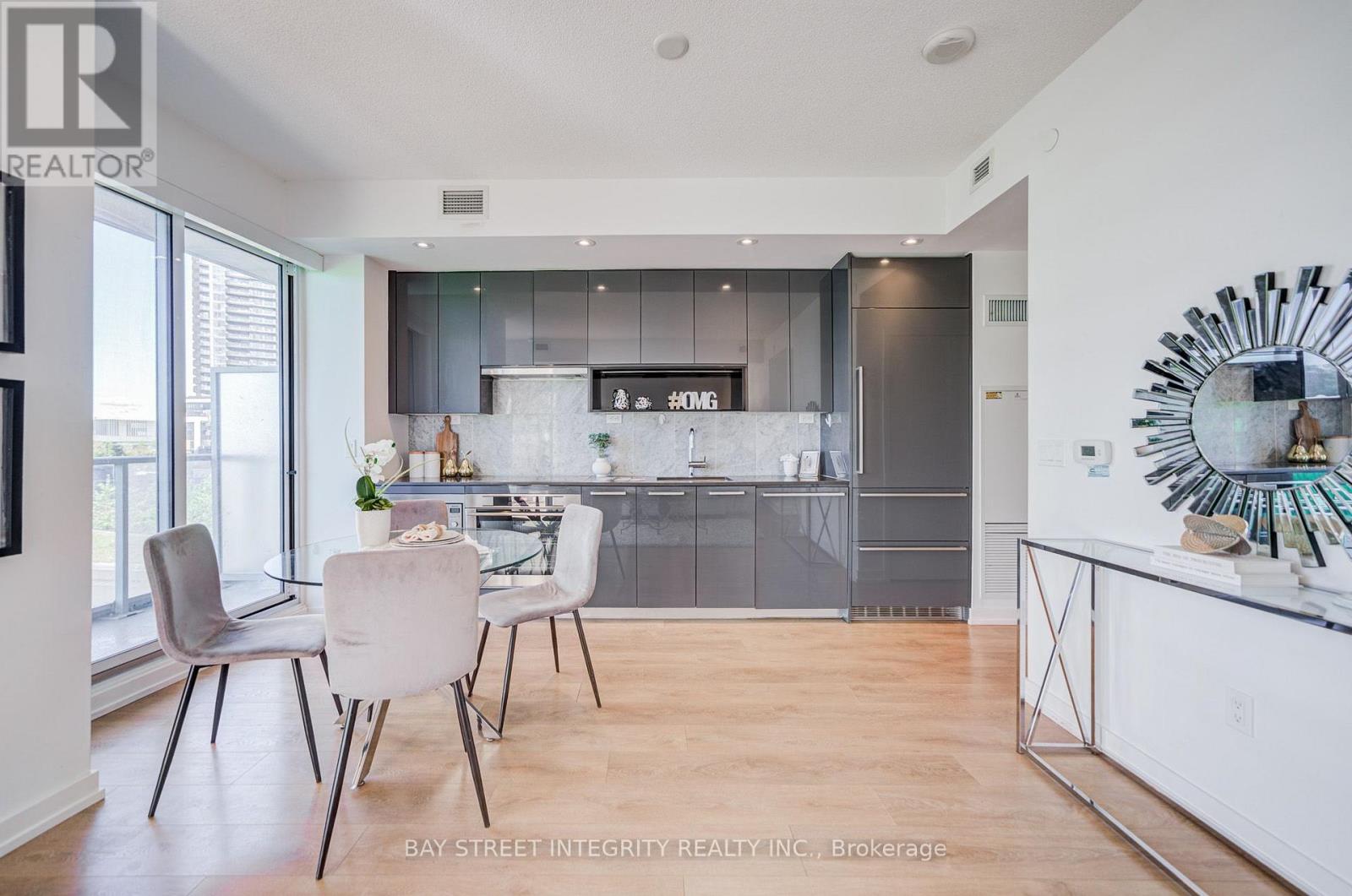 303 - 117 Mcmahon Drive, Toronto, Ontario  M2K 0E4 - Photo 8 - C13837326