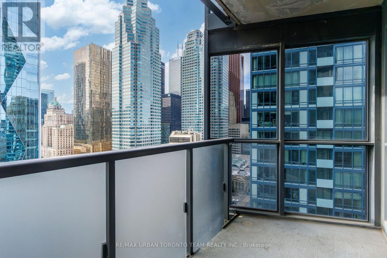 2104 - 1 The Esplanade Avenue, Toronto, Ontario  M5E 0A8 - Photo 24 - C13837346