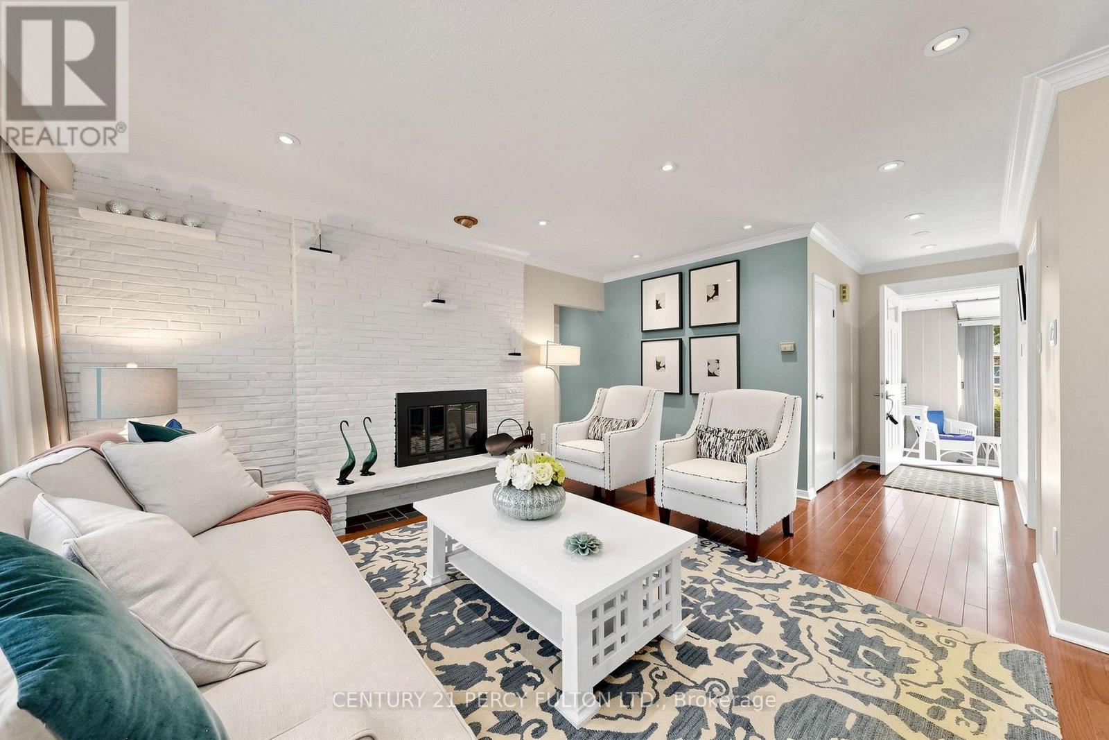 8 Wallbridge Court, Toronto, Ontario  M2R 1W1 - Photo 10 - C13837364