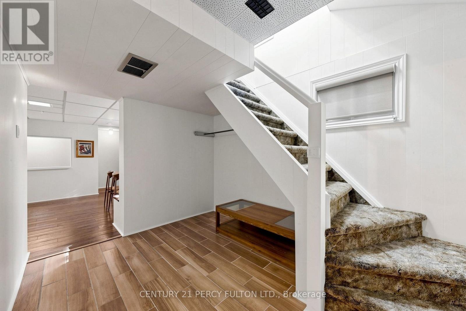 8 Wallbridge Court, Toronto, Ontario  M2R 1W1 - Photo 21 - C13837364